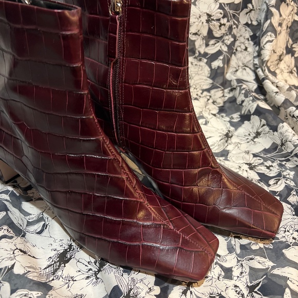NEW LISTING!!! — Schutz Leather Ankle Boots - Picture 3 of 15
